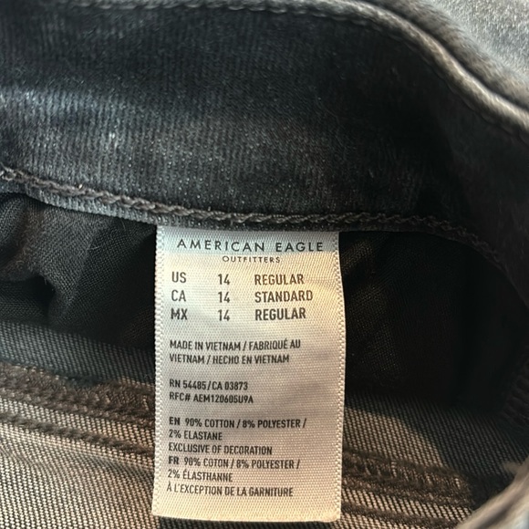 American Eagle curvy highest rise jegging. 14 regular. - Picture 3 of 6